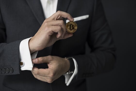 Analysts predict 2025 will be a turning point for crypto regulation
