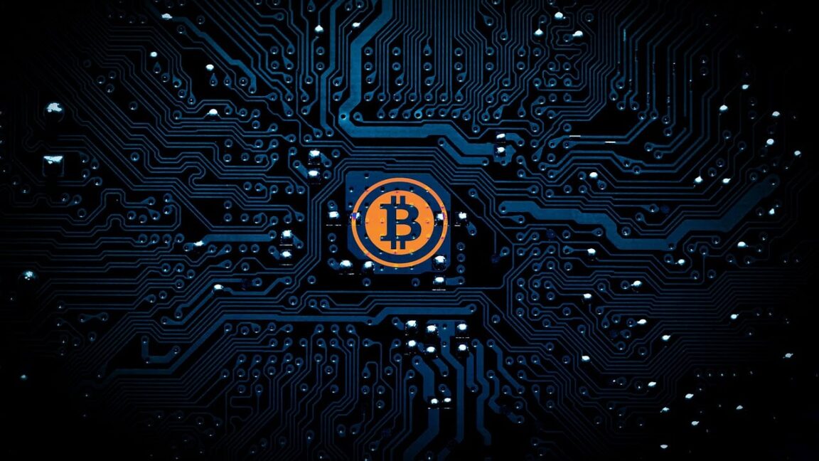 XRP to $10,000? Analyst Believes It’s Possible — But the Timeline May Surprise Many