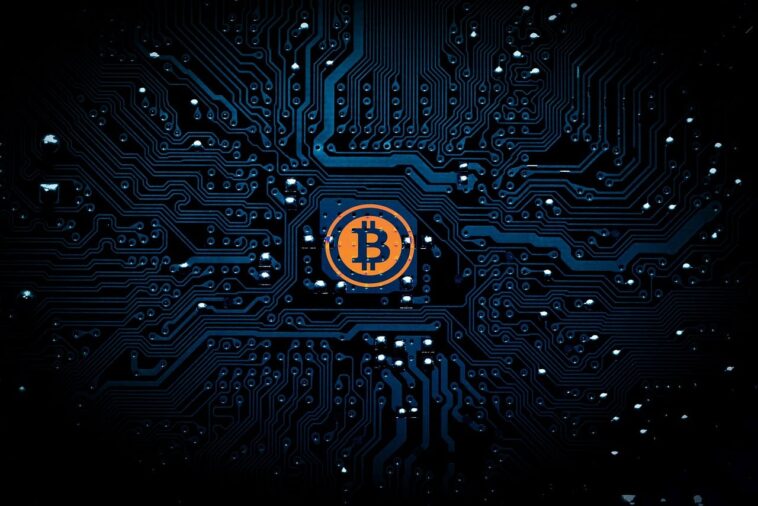 XRP to $10,000? Analyst Believes It’s Possible — But the Timeline May Surprise Many